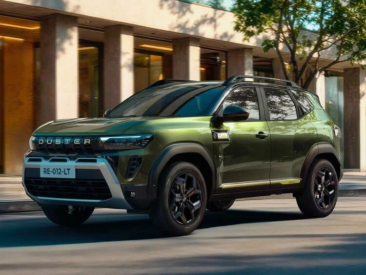 Renault Duster Base Variant Arrives at Local Dealer Yard Ahead of Launch