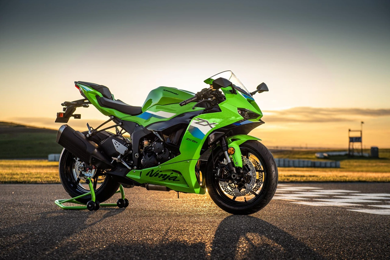 Kawasaki Offers Free Öhlins Steering Damper with the Ninja ZX-6R